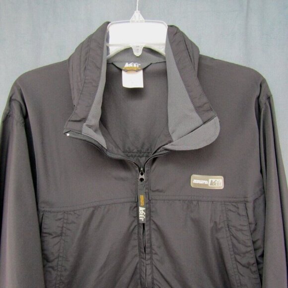REI Black 1/4 Zip Pullover Jacket Unisex Size M Hooded Rain Lightweight Vented - Picture 2 of 10